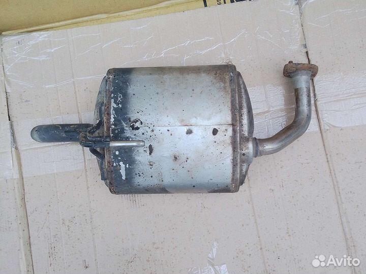 Глушитель задний левый Nissan Teana j32 2008