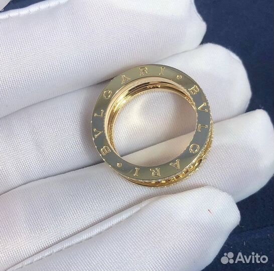 Золотое кольцо Bvlgari 10 гр 0.7 ct