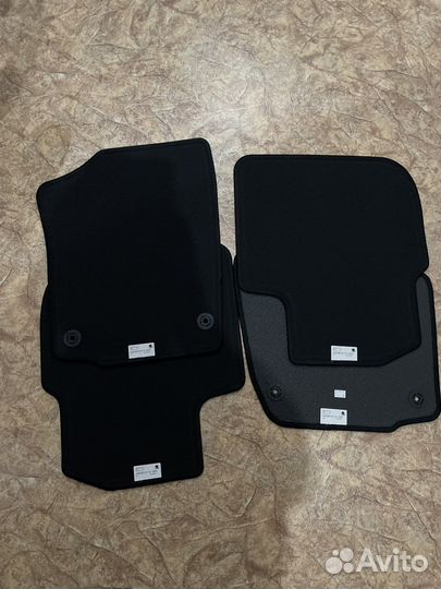 Коврики велюровые