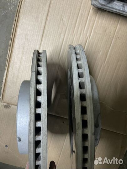 Суппорта с дисками передниеDodge Ram trx