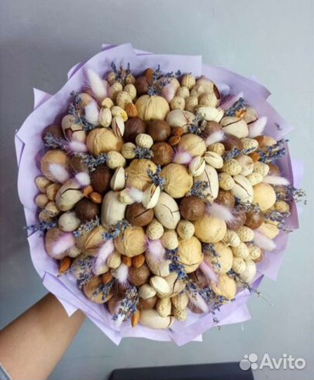 Съедобные букеты из сухофруктов