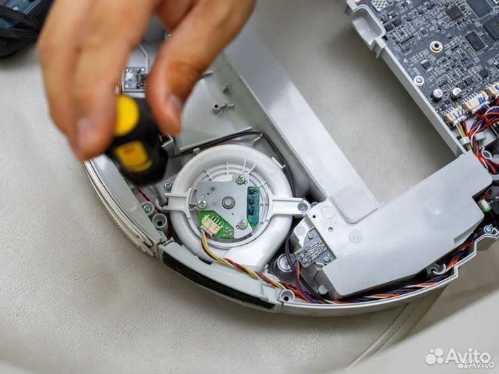 Ремонт роботов пылесосов\выезд на дом