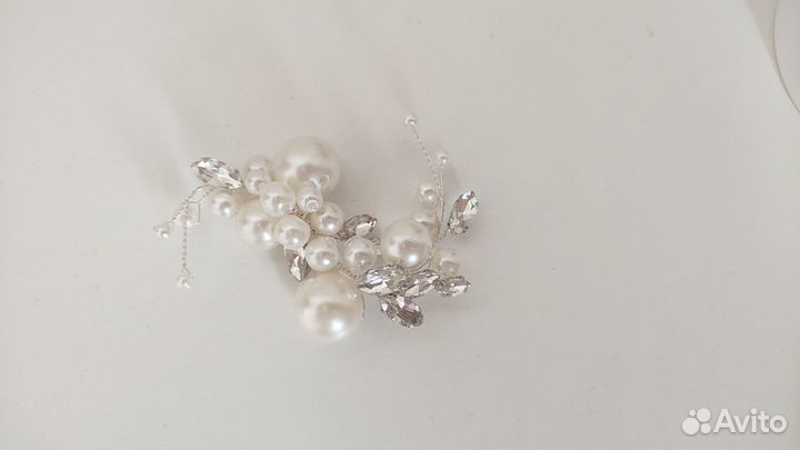 Серьги, заколка для волос(бижутерия)