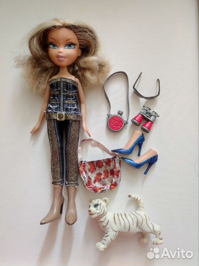 Кукла Bratz Хлоя