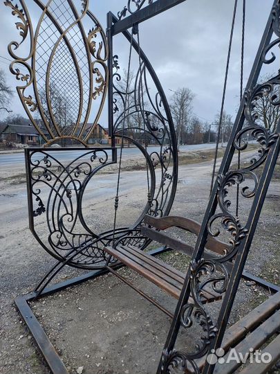 Качели садовые металлические