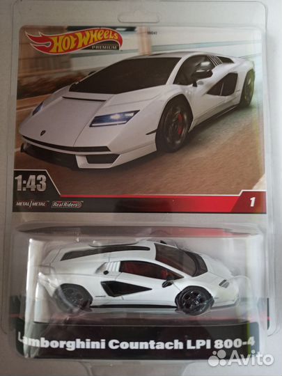 Hot wheels premium 1:43 Lamborghini