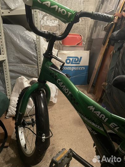 Детский велосипед четырехколесный