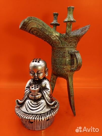 Курильница Монах,нейзильбер,Китай, 12 см + 500 др