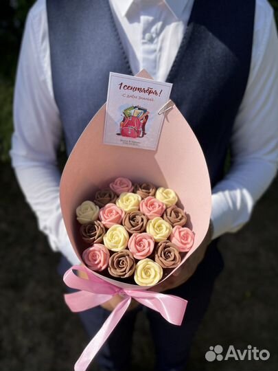 Шоколадные розы на 1 сентября, сладкие съедобные б