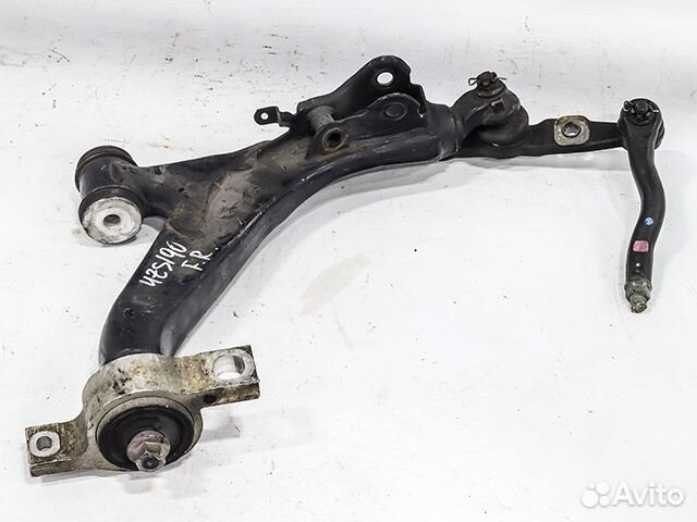 Рычаг подвески передний правый нижний Lexus Gs430