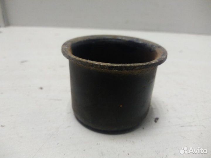 Упор отбойника Audi 80/90 B4 1992-1995 седан 2.0