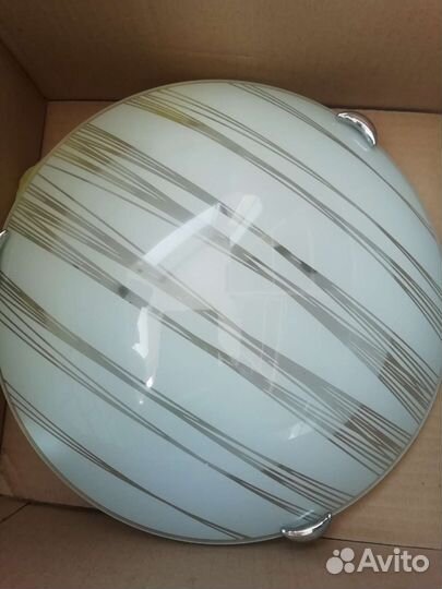 Настенный светильник