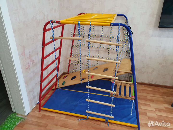 Детский спортивный комплекс