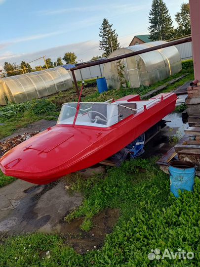 Моторная лодка Обь 3