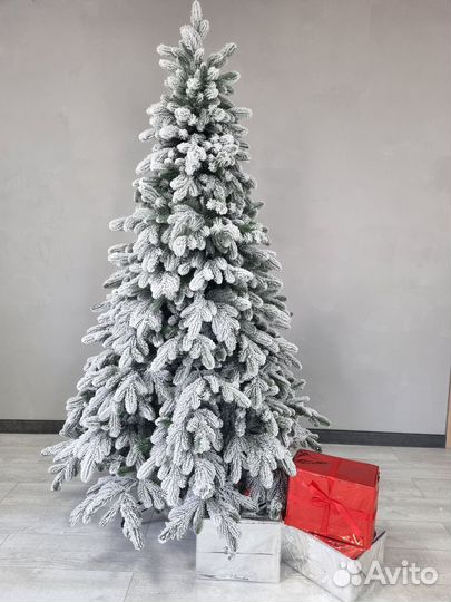 Ёлка искусственная - доставка по всей России