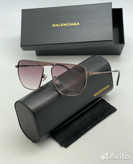 Солнцезащитные очки balenciaga