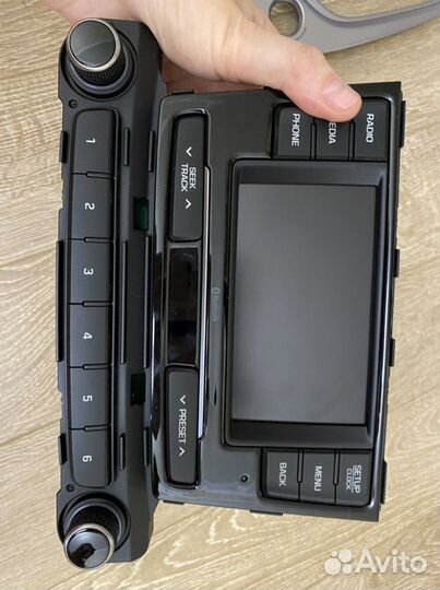 Автомагнитола на hyundai solaris новая,заводская