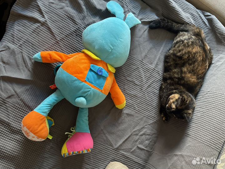 Развивающая игрушка кролик