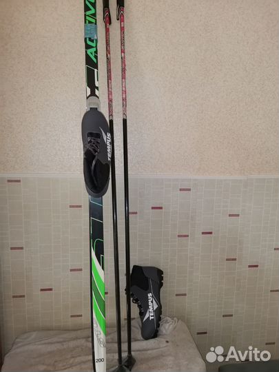 Беговые лыжи