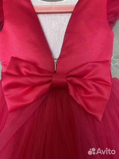 Платье для девочки нарядное 110