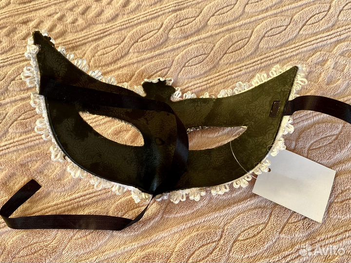 Карнавальная маска