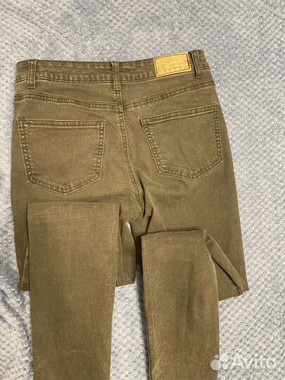 Продаж женские джинсы