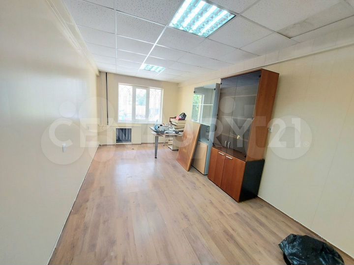 4-к. квартира, 150 м², 1/9 эт.