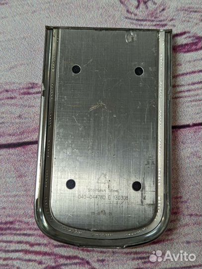 Телефон Nokia 8800, 6700 корпусные части