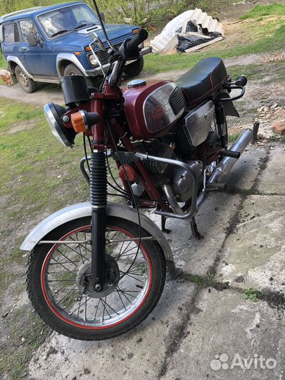 Мотоцикл ява