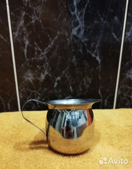 Питчер для молока