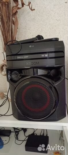 Музыкальный центр с караоке LG xboom on44dk