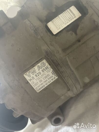 Компрессор кодниционера VW Golf mk5 2.0 2007