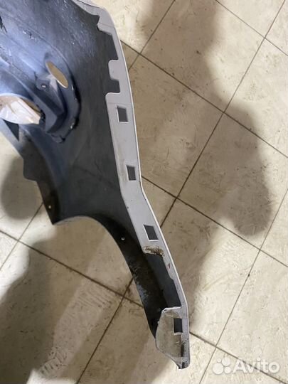 Передний бампер с решетками largus fl