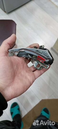 Велозапчасти (переключатели,манетки, и тп)