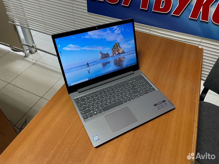 Мощный, свежий ноутбук / i5 / ssd / 1128gb