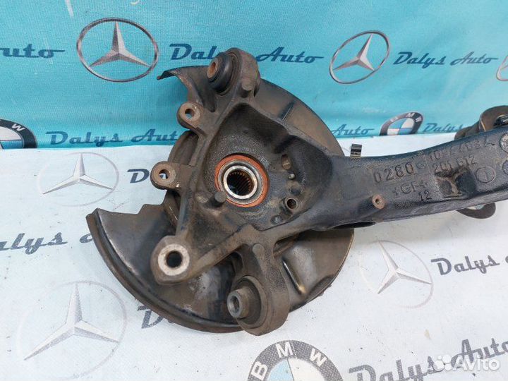 Кулак поворотный задний левый Bmw 325I E46 LCI