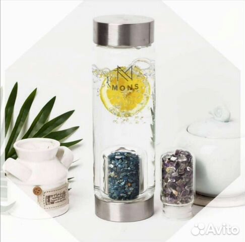 Бутылочки для воды с кристаллами