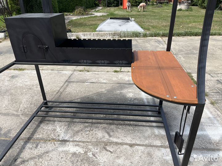 Мангал с печью под казан и крышей