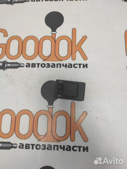 Блок управления зеркалами Nissan Primera