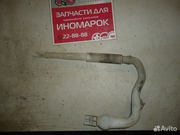 Горловина бачка омывателя (Volkswagen Touareg)