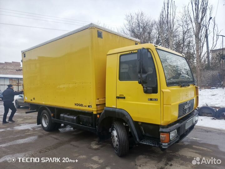Промтоварный фургон 39 м³ MAN 8.153, 1994