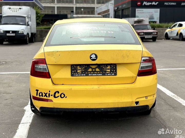 Skoda Octavia 1.6 МТ, 2014, 242 478 км