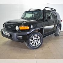 Toyota FJ Cruiser 4.0 AT, 2011, 119 110 км, с пробегом, цена 3 753 000 руб.