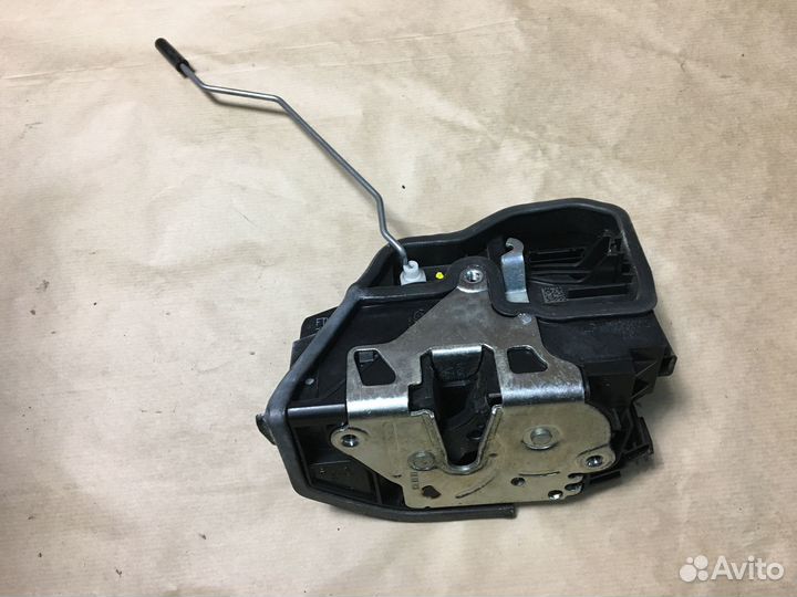 Замок передней левой двери BMW 5 Серии F10 F11