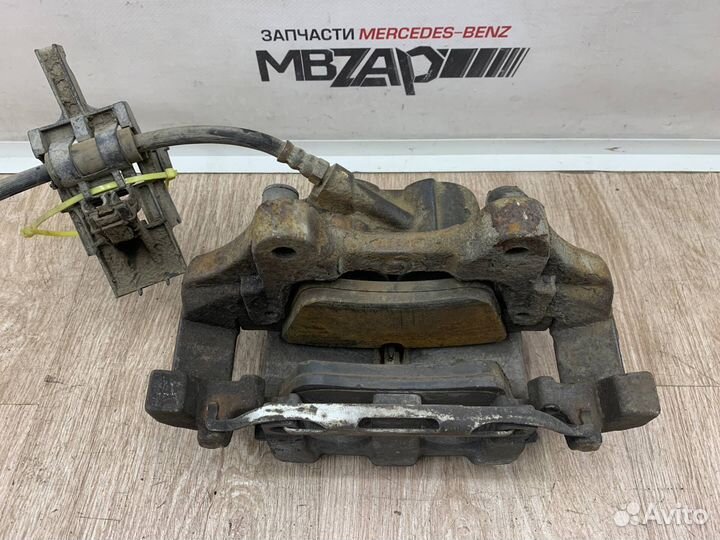 Суппорт передний правый Mercedes X164 GL 164