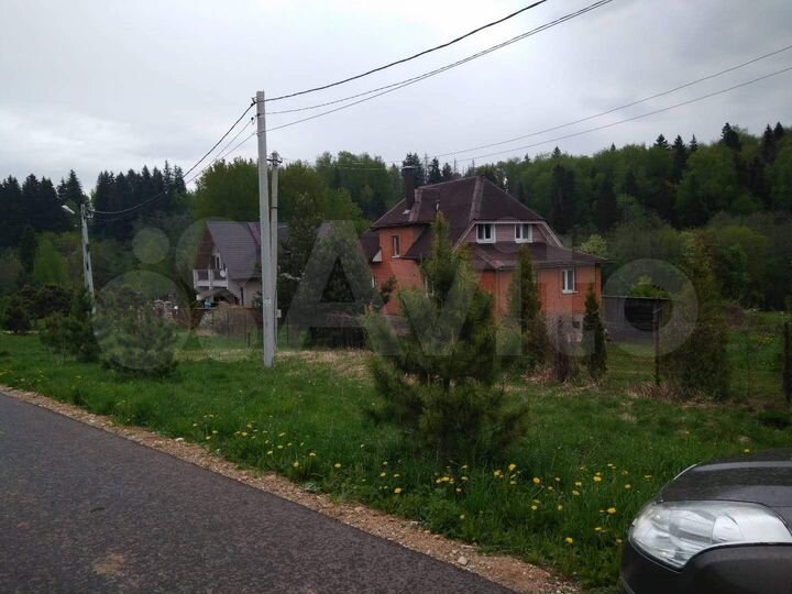 Коттедж 201 м² на участке 24 сот.