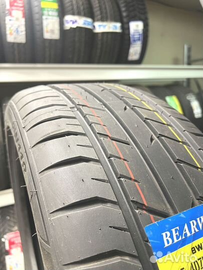 Bearway BW118 285/45 R20 119U