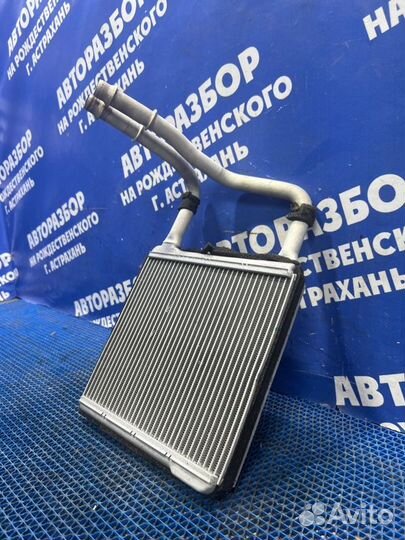 Радиатор печки Mercedes-Benz W211 седан 2006