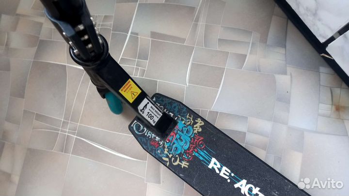 Самокат новый до 100 кг