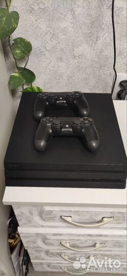 Sony playstation 4 PS4 pro 1tb с играми